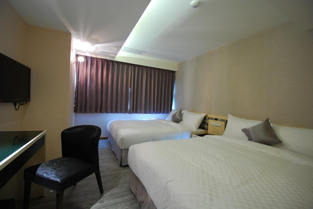 Hotel 欣欣旅店 Taipeh Exterior foto